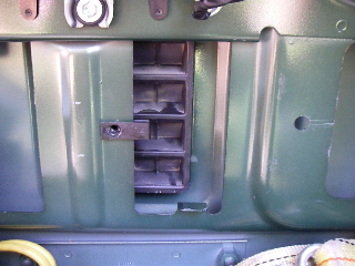 Name:  hummer3 002.jpg
Views: 881
Size:  69.4 KB
