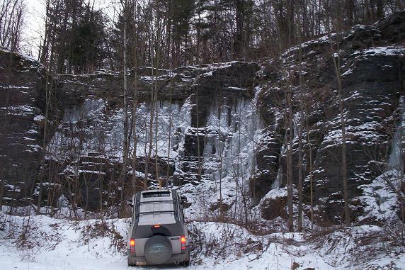 Name:  upstate angle up cliff.JPG
Views: 431
Size:  84.5 KB