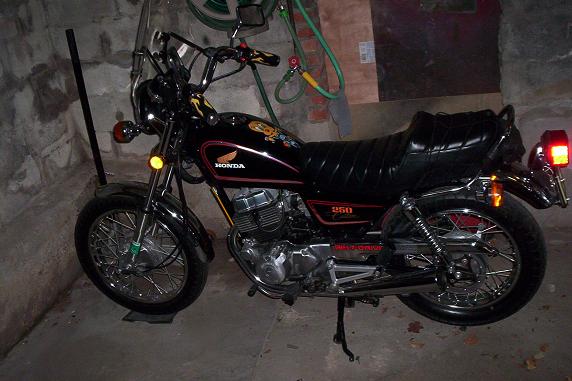 Name:  cx250c.JPG
Views: 798
Size:  46.6 KB