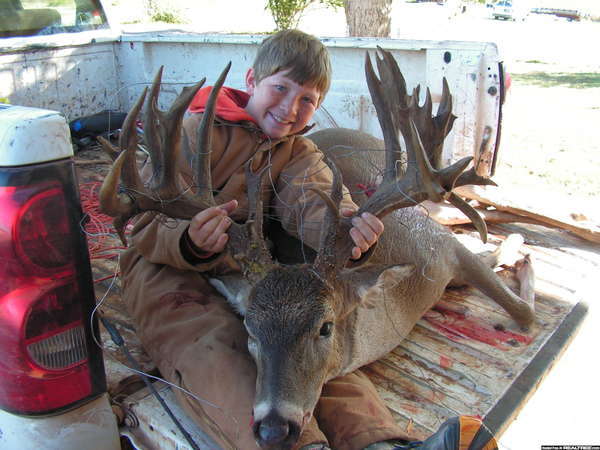 Name:  41ptOklahomabuck005.jpg
Views: 878
Size:  95.9 KB