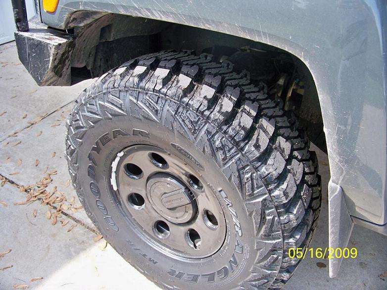 Name:  H3T Tires.jpg
Views: 2323
Size:  224.9 KB
