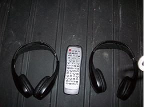 Name:  Headphones and remote.jpg
Views: 520
Size:  26.0 KB