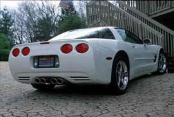 Name:  vette_woodlandscar_aol1.jpg
Views: 387
Size:  26.6 KB