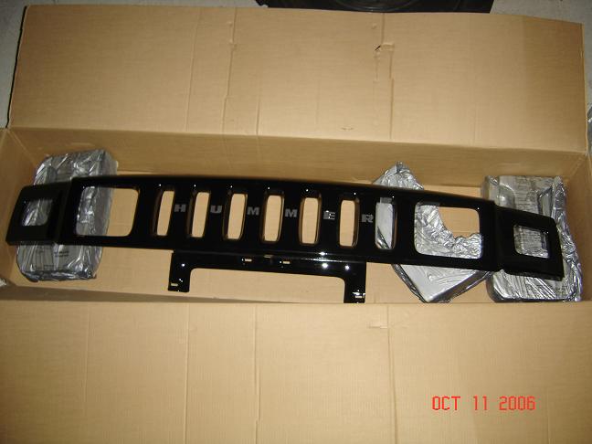 Name:  HUMMER OEM BLACK GRILL3.jpg
Views: 791
Size:  33.2 KB